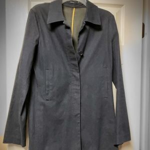 True Navy Colored Stretchy Denim Trench Coat sz S